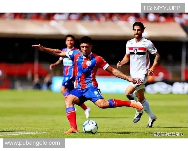 巴拉纳主场迎战巴伊亚激战双方力争胜利精彩瞬间回顾 巴拉纳主场迎战巴伊亚激战双方力争胜利精彩瞬间回顾