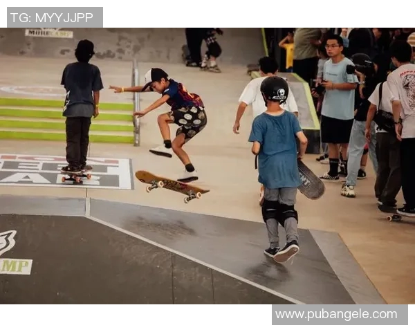 上海滑板队与北京滑板队的较量分析与力量对比全景回顾 上海滑板队与北京滑板队的较量分析与力量对比全景回顾