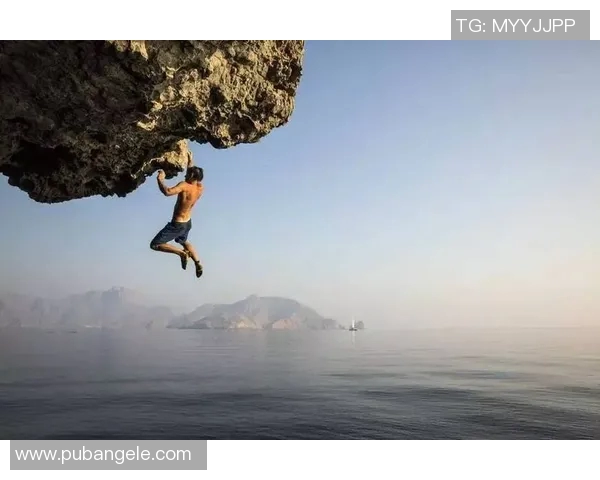 武汉攀岩队的团队协作之道:攀岩巨献背后的故事与精神探索 武汉攀岩队的团队协作之道:攀岩巨献背后的故事与精神探索