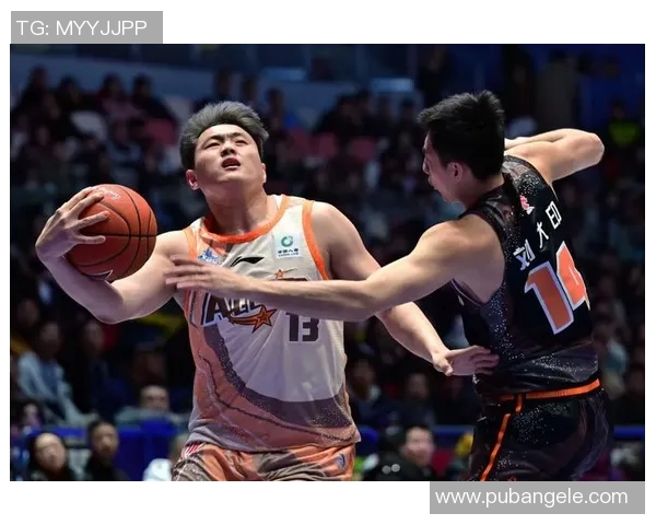 广州篮球队个人能力揭秘：明星球员的成长与技战术分析