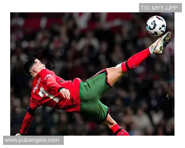 重庆足球队技术实力大幅提升创造历史新高引发关注