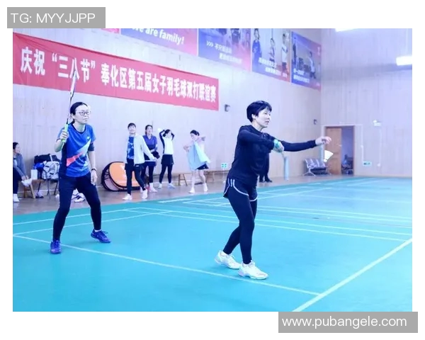 羽毛球盛宴:深入武汉羽毛球队的默契配合与训练秘辛 羽毛球盛宴:深入武汉羽毛球队的默契配合与训练秘辛